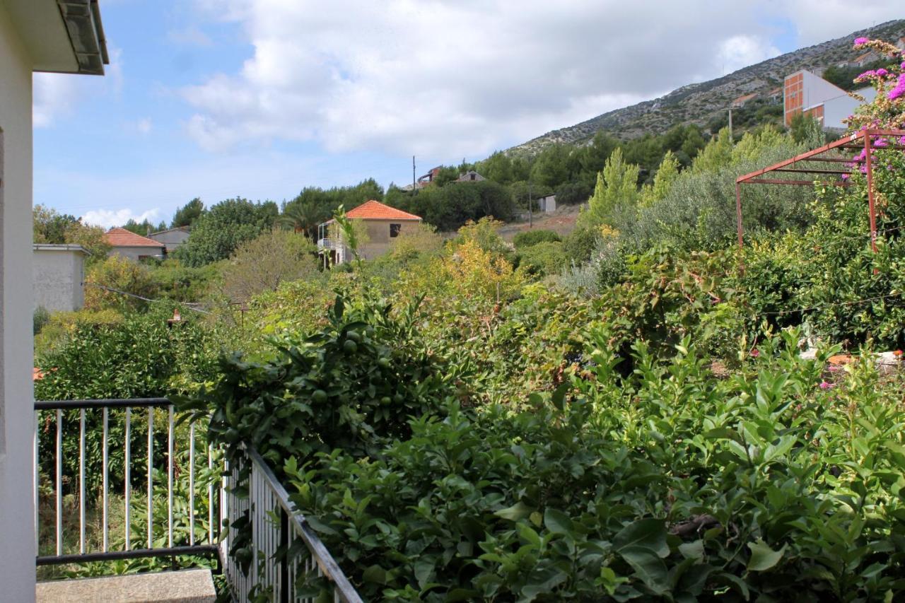 Apartments And Rooms With Parking Space Zavala, Hvar - 128 イェルサ エクステリア 写真