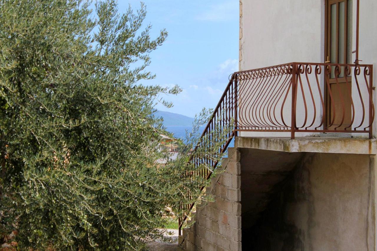Apartments And Rooms With Parking Space Zavala, Hvar - 128 イェルサ エクステリア 写真